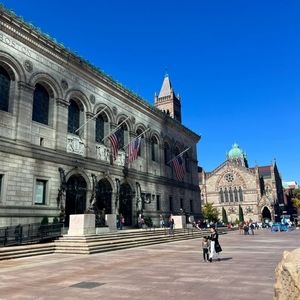 Meet your Posher, Bobby